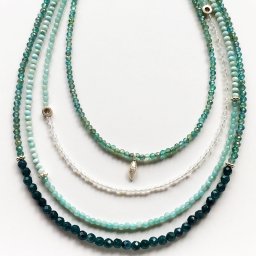 Colliers Blau